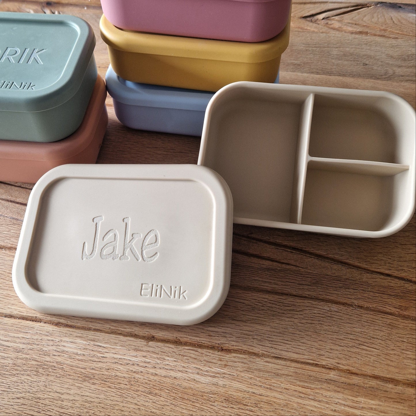 EliNik Silikon Brotdose, Brotdose für Kindergarten und Schulanfang mit Namen personalisiert- Beige