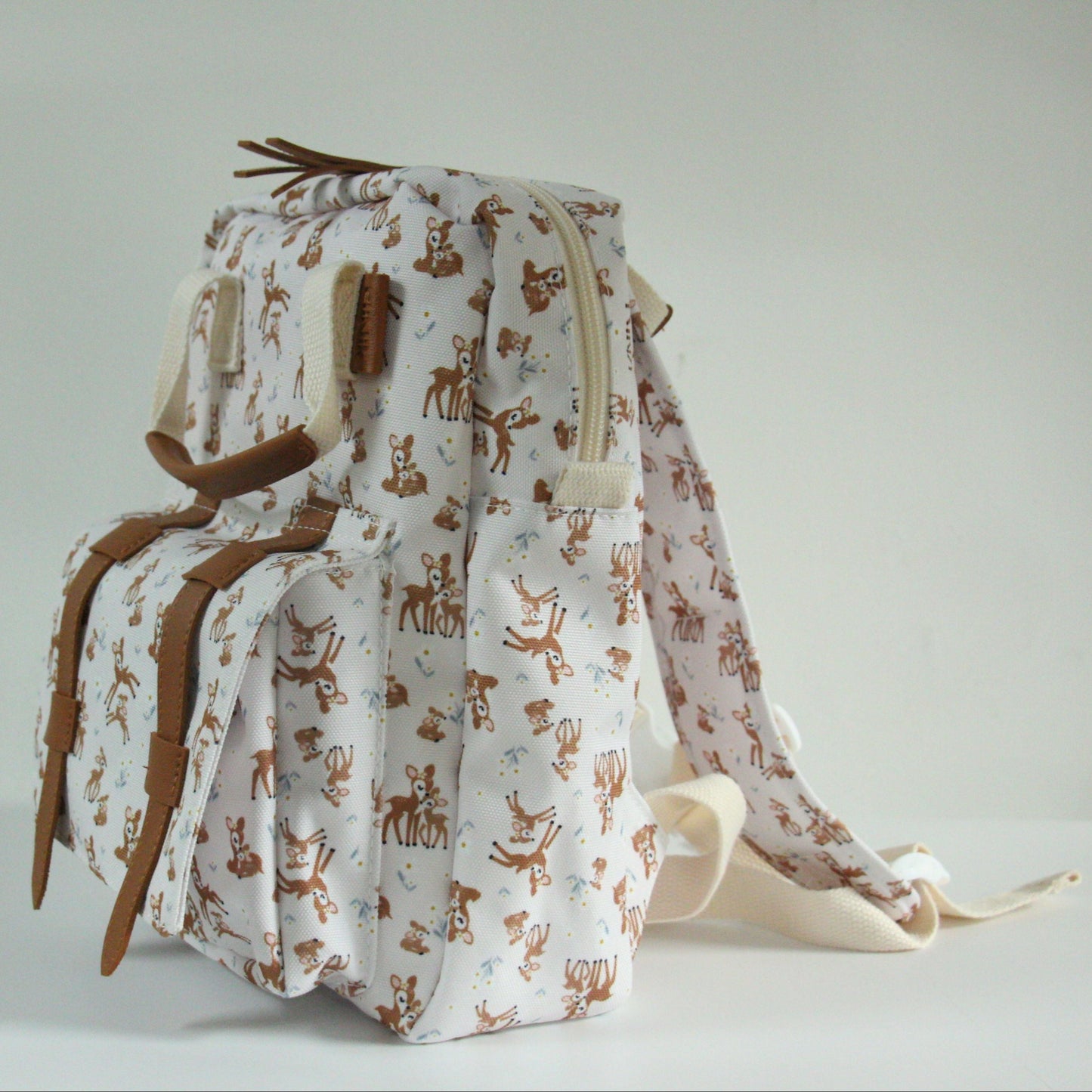 Kindergartenrucksack mit Brustgurt und Namen - Reh